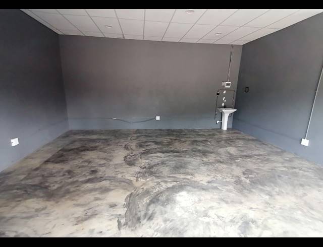 36M² RETAIL TO LET IN FAIRLEADS